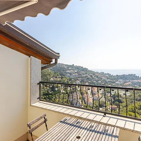 Casa Aleramo شقة